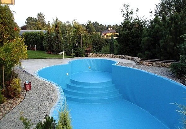 Отделка бассейна пленкой ПВХ